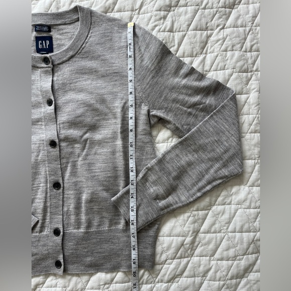 Gap 100% merino cardigan - Picture 4 of 7